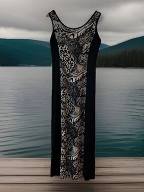 Milano Maxi Dress. Size M. Garden party or evening tryst. B&W Animal Print. NWOT